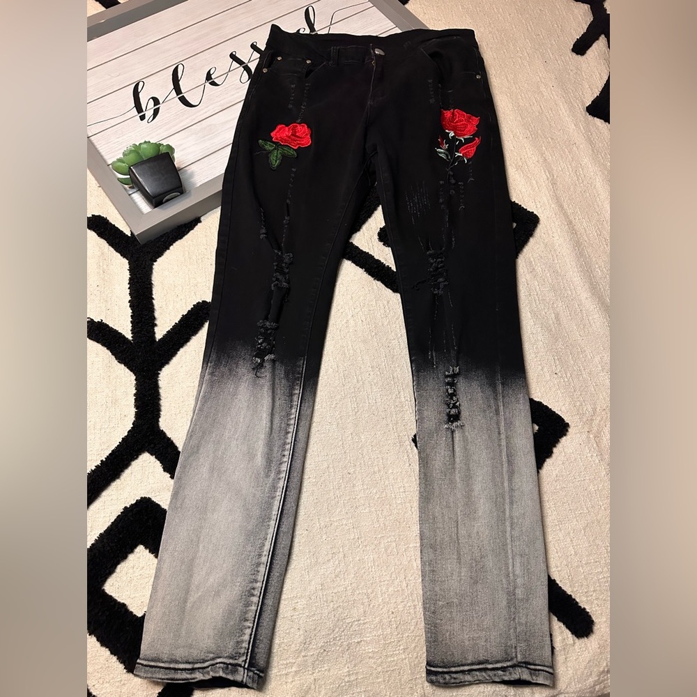 BEAUTIFUL VINTAGE STRECH JEAN